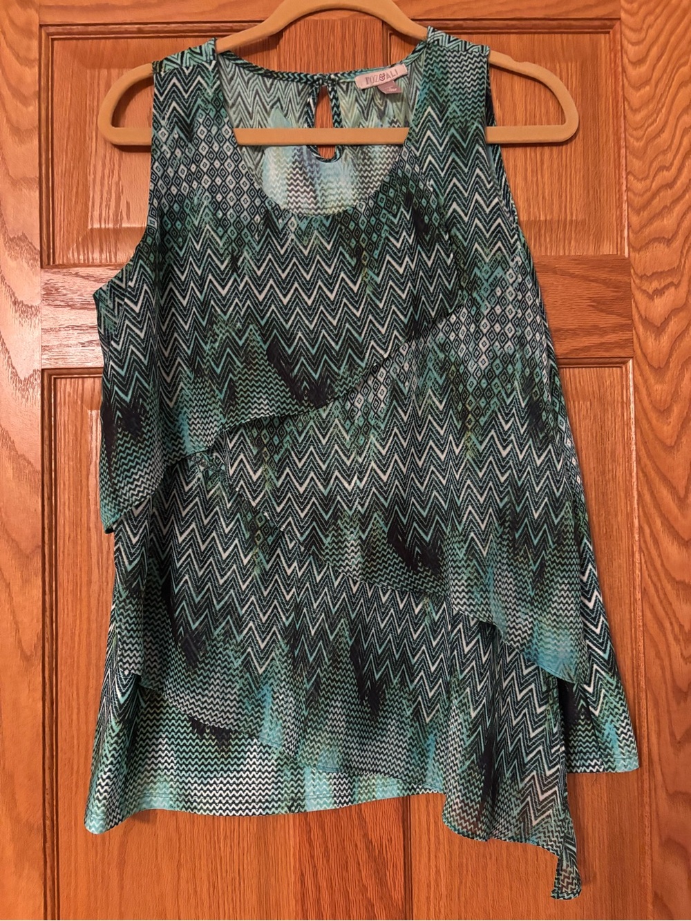 Roz & Ali Mint and Black Zigzag Ruffle Sleeveless Top